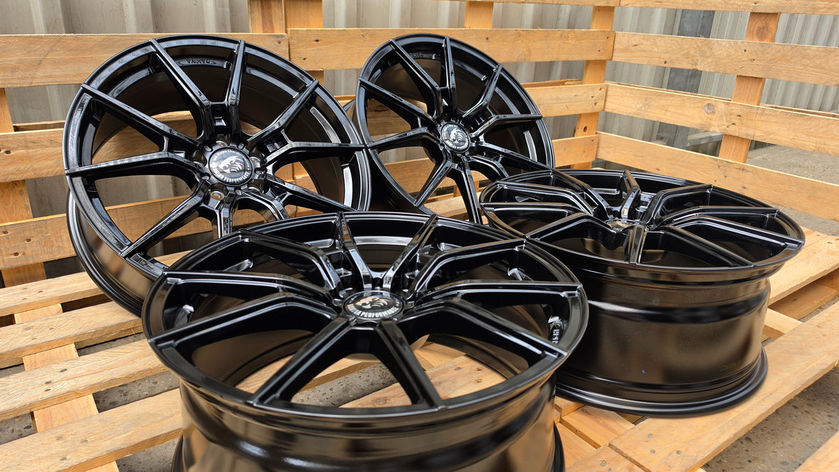 4er Satz Damina DM13 Superlight 19 Zoll Schwarz Glanz ET28