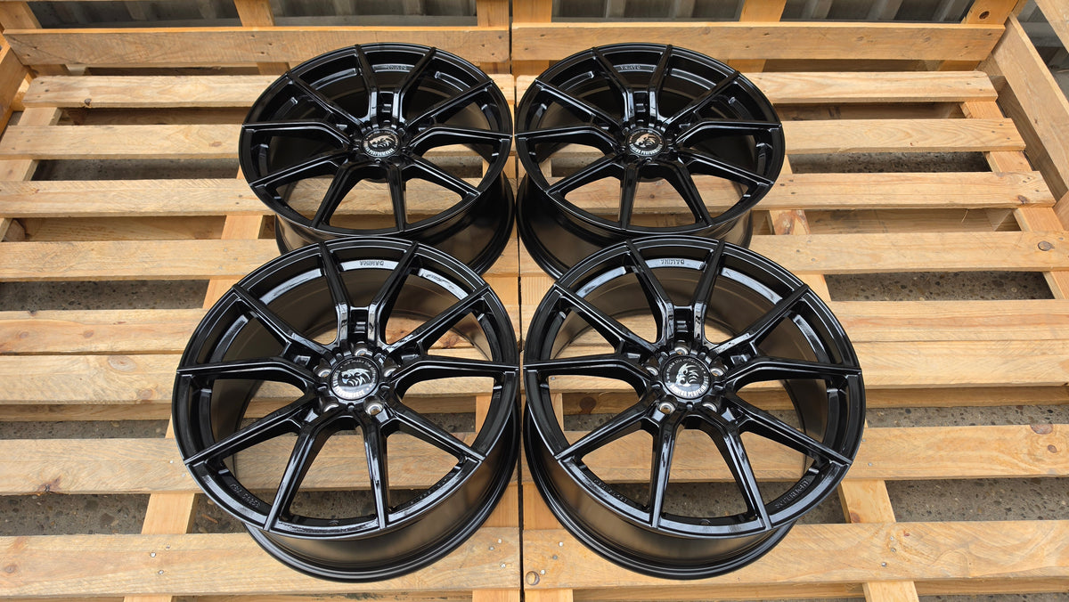 4er Satz Damina DM13 Superlight 19 Zoll Schwarz Glanz ET28