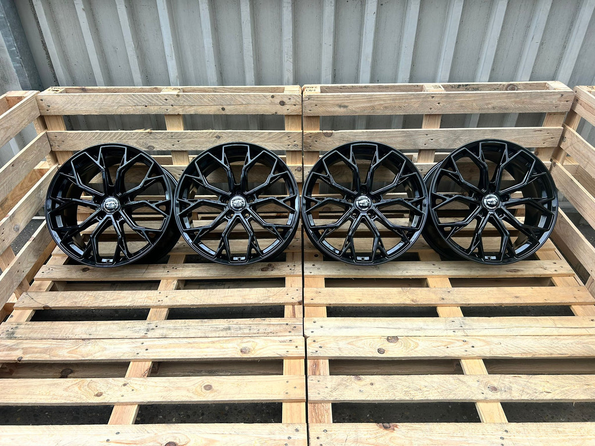 Damina DM18 18 Zoll Schwarz Glanz 8,0x18 ET30 5/112