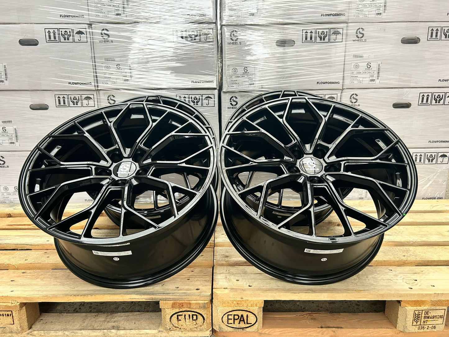 CS Wheels US1 20 Zoll Schwarz Glanz 9,0x20 ET30 5/112