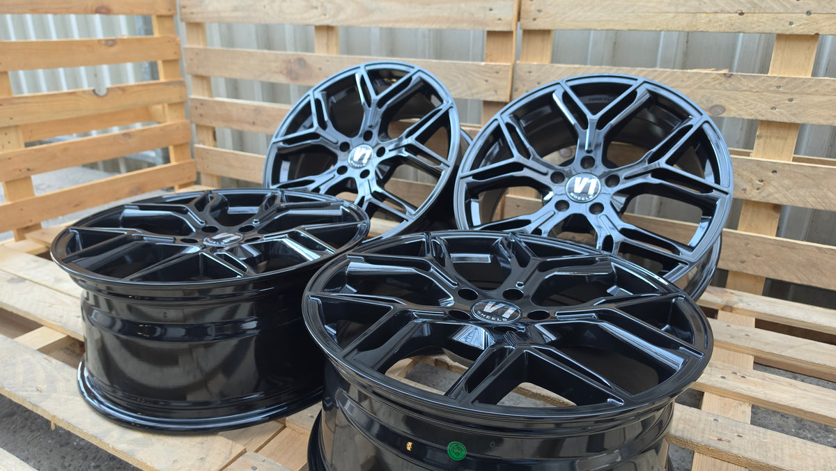 V1 Wheels V4 20 Zoll Alufelgen 5x112 ET30 Schwarz