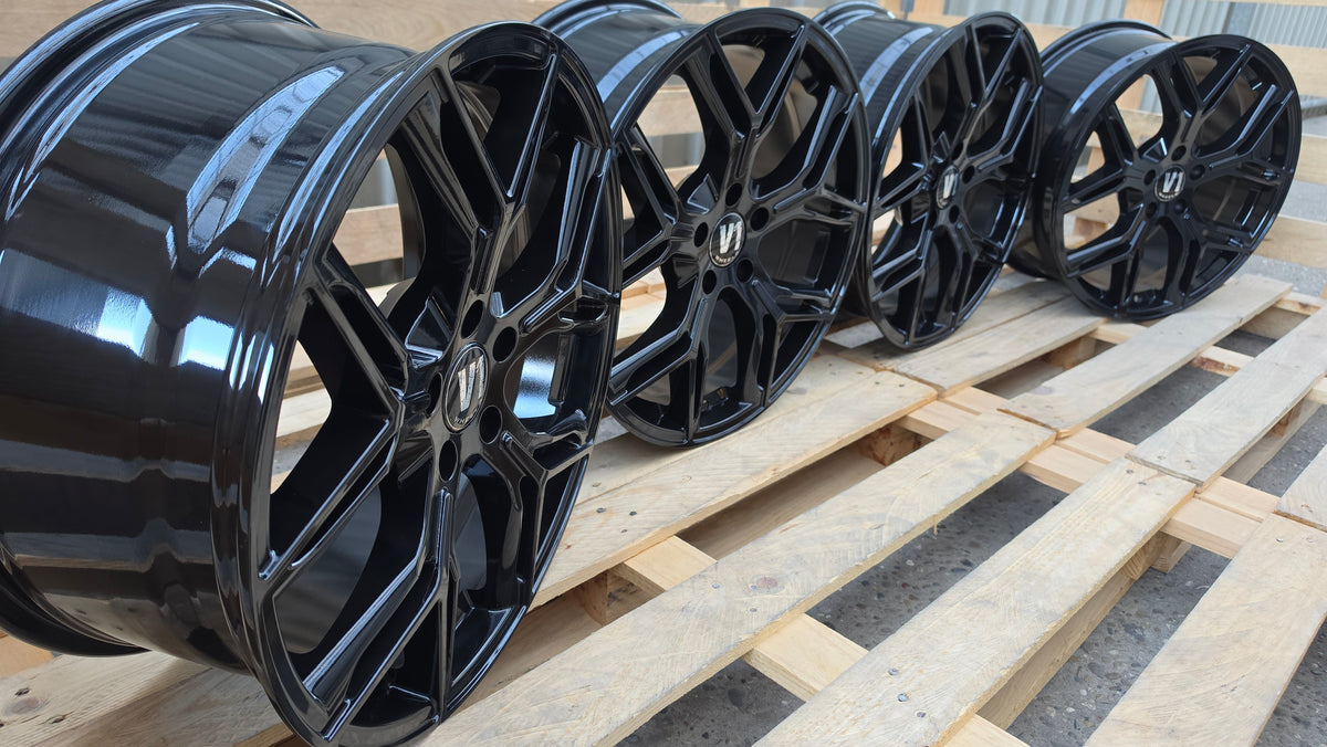 V1 Wheels V4 20 Zoll Alufelgen 5x112 ET30 Schwarz