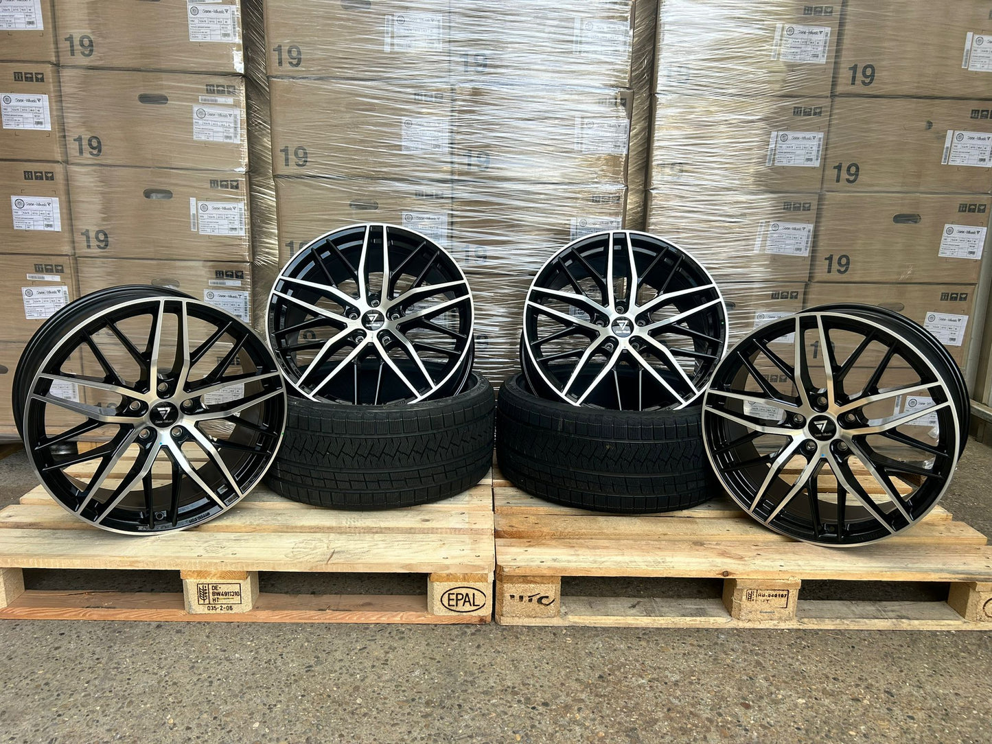 7 Wheels DS2 19 Zoll Schwarz Poliert 8,5x19 ET45 5/114,3