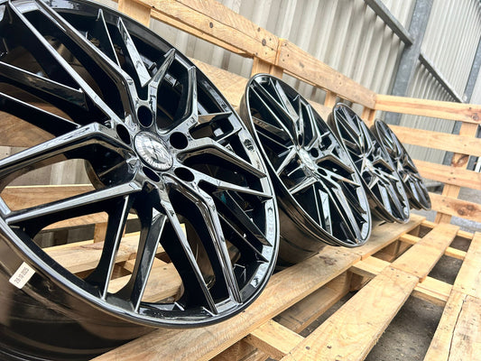 Damina DM08 18 Zoll Schwarz Glanz 8,0x18 ET35 5/112