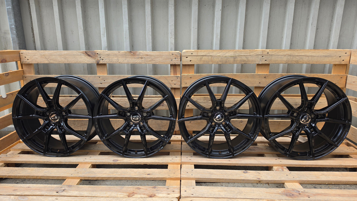4er Satz Damina DM13 Superlight 19 Zoll Schwarz Glanz ET28