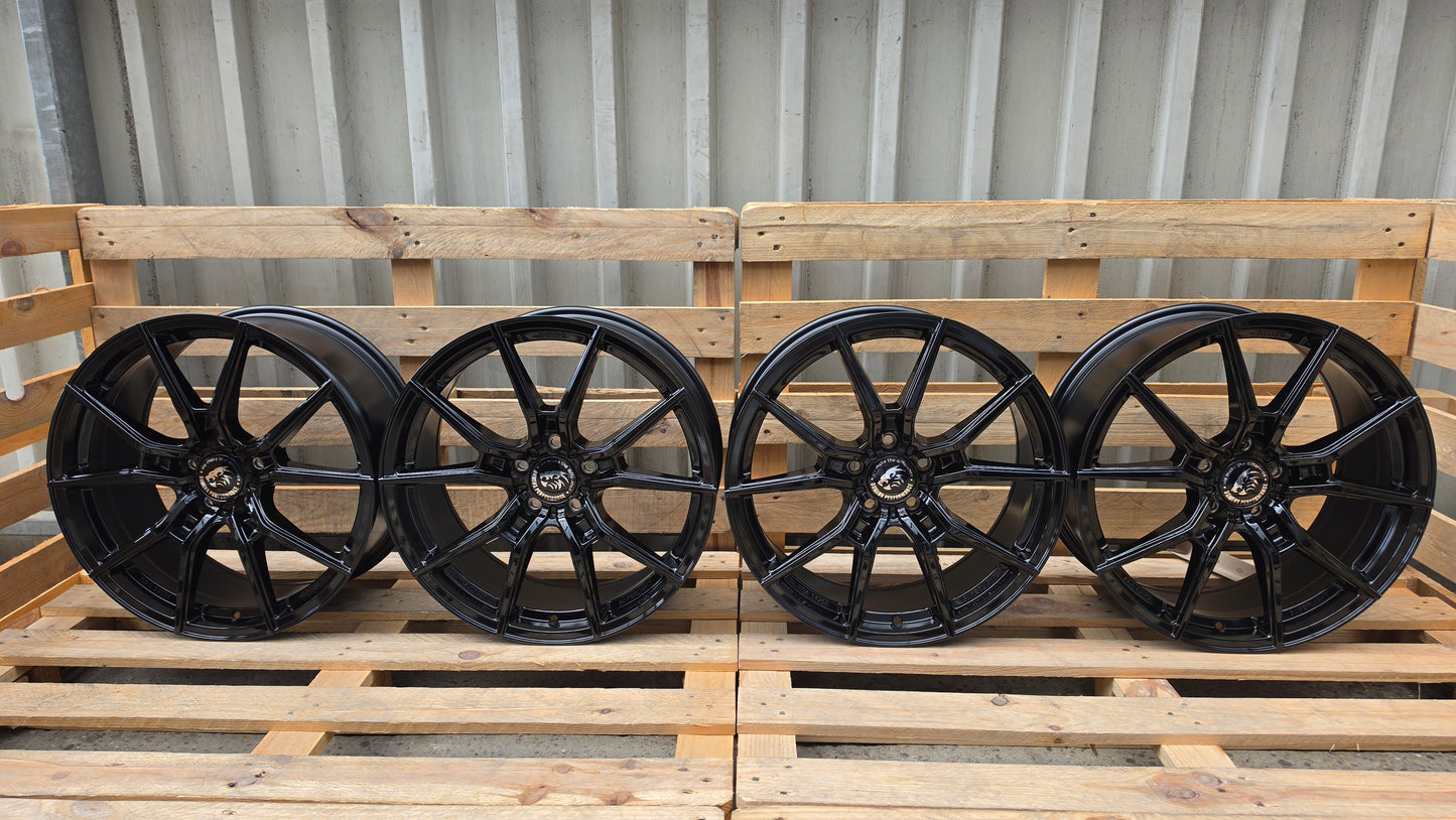 4er Satz Damina DM13 Superlight 19 Zoll Schwarz Glanz ET28