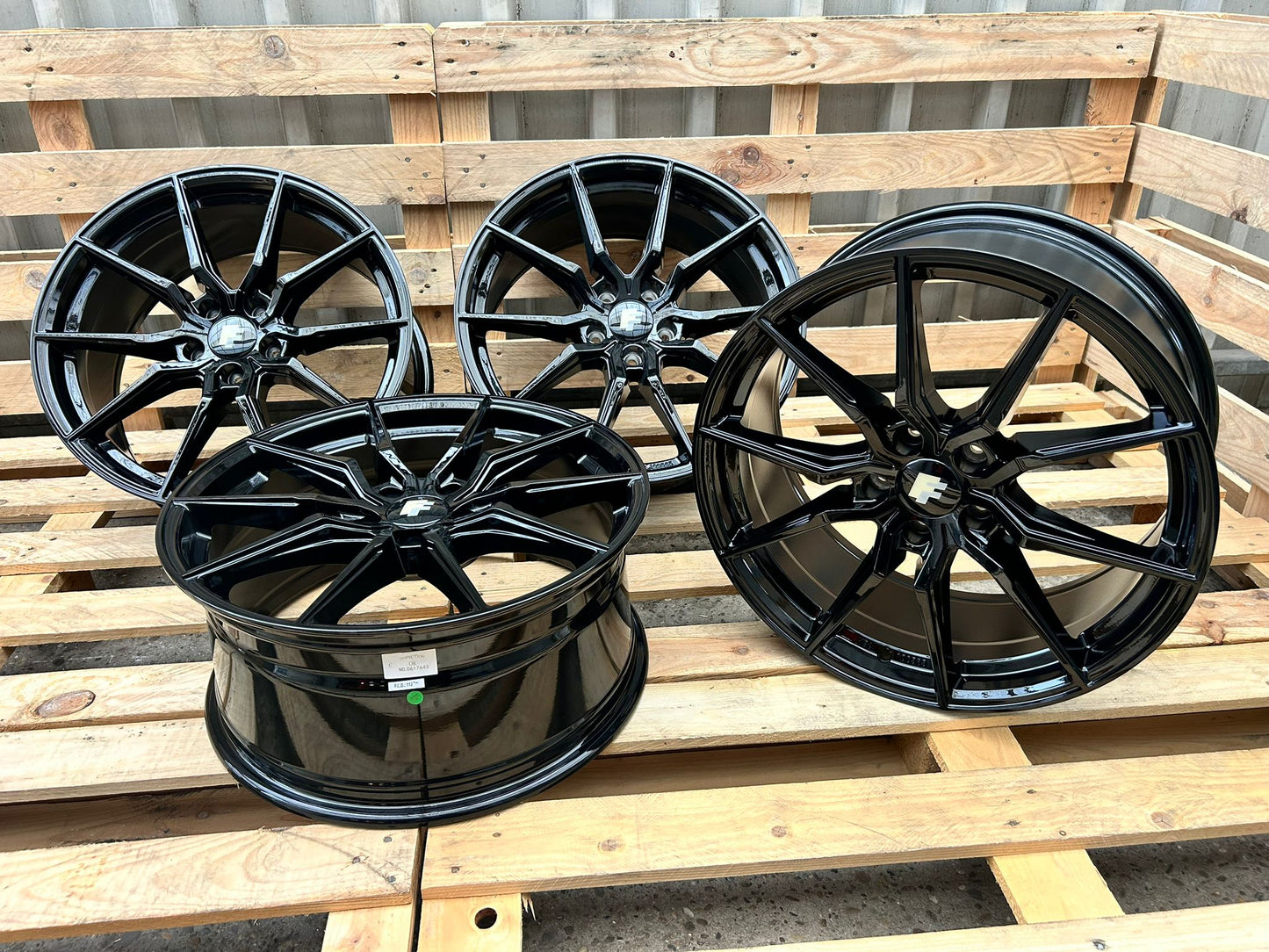 FF Wheels FF03 Felgen 19 Zoll Schwarz 8,5x19 ET35 5/112