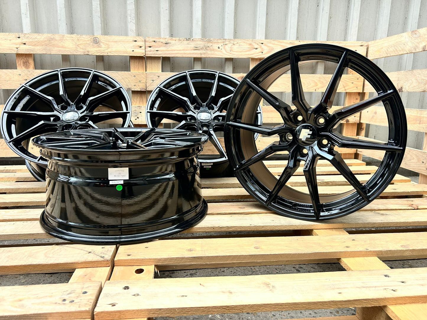 FF Wheels FF03 Felgen 19 Zoll Schwarz 8,5x19 ET35 5/112