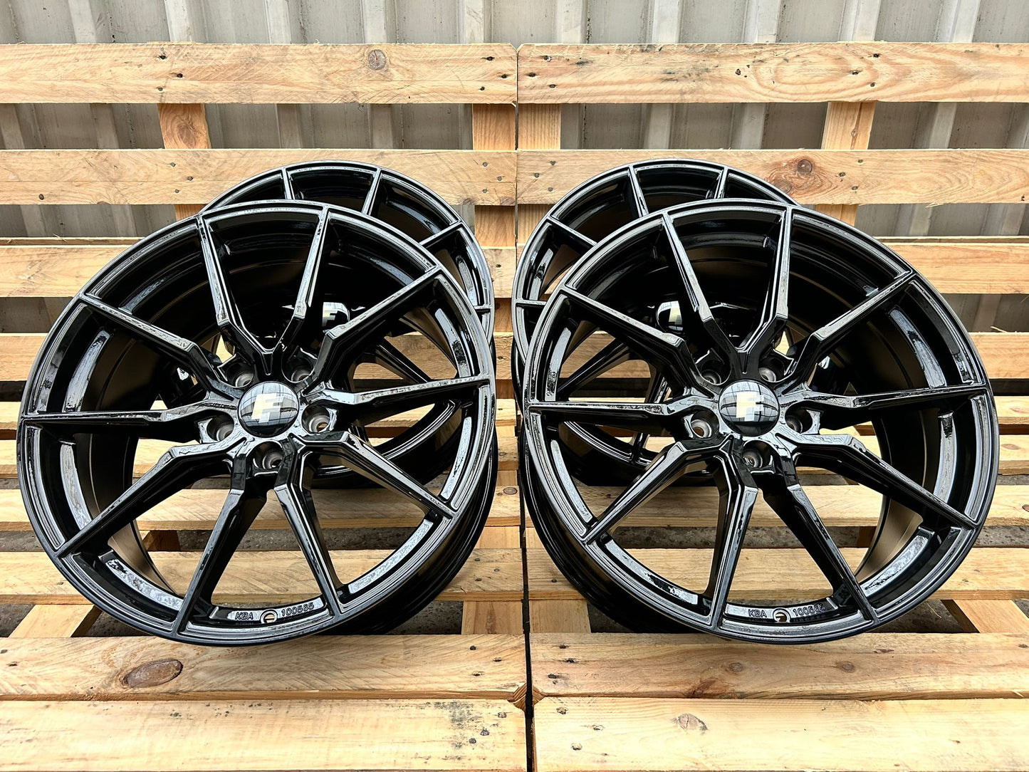 FF Wheels FF03 Felgen 19 Zoll Schwarz 8,5x19 ET35 5/112