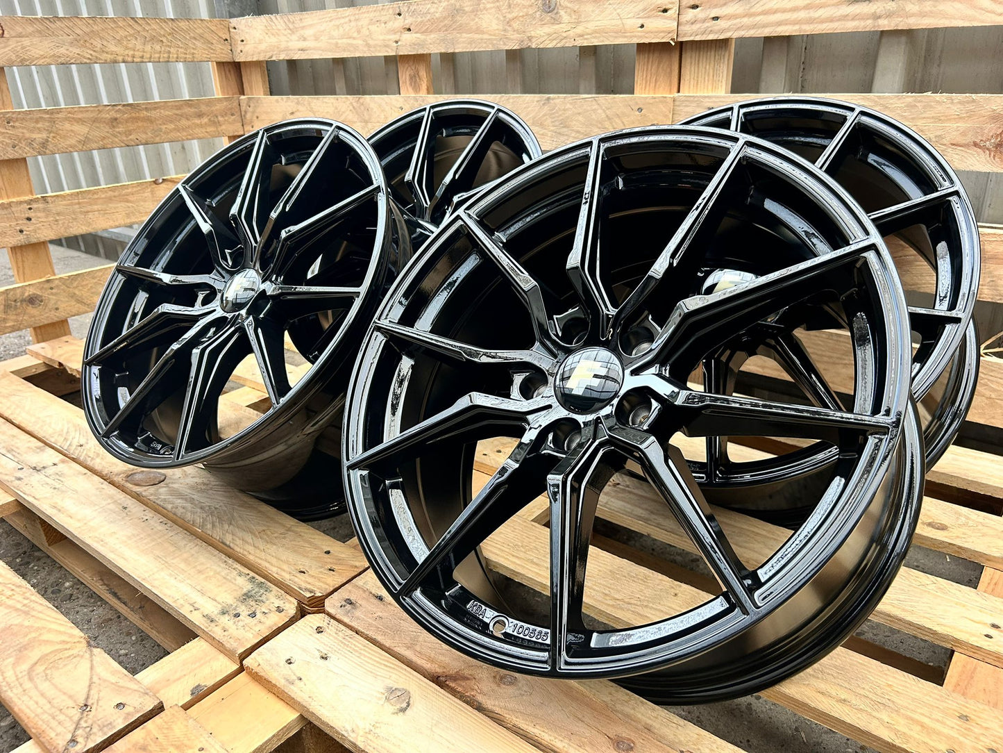 FF Wheels FF03 Felgen 19 Zoll Schwarz 8,5x19 ET35 5/112