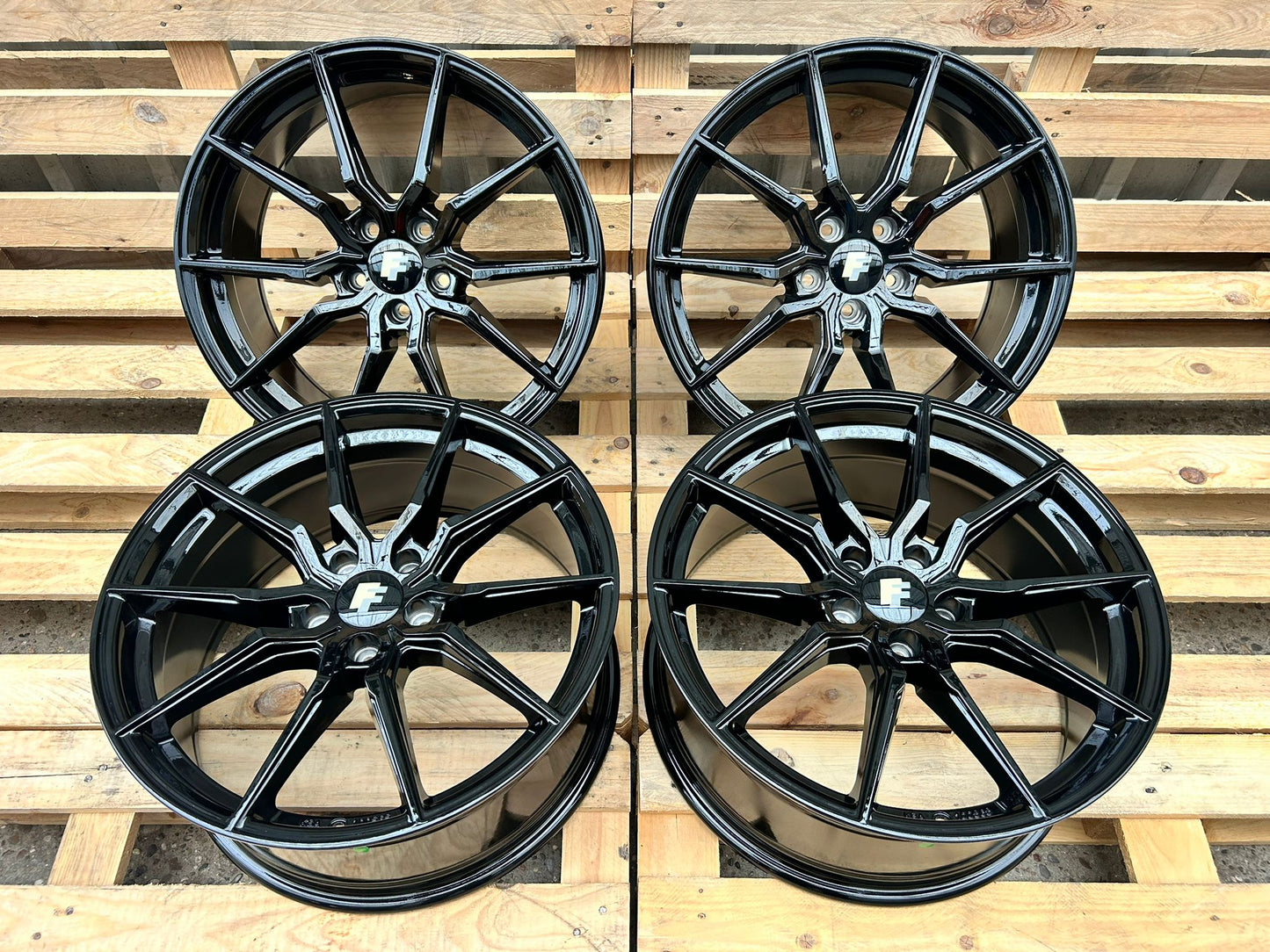 FF Wheels FF03 Felgen 19 Zoll Schwarz 8,5x19 ET35 5/112