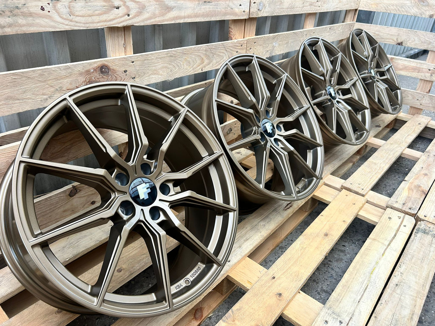 FF Wheels FF03 Felgen 19 Zoll Bronze 8,5x19 ET30 5/112