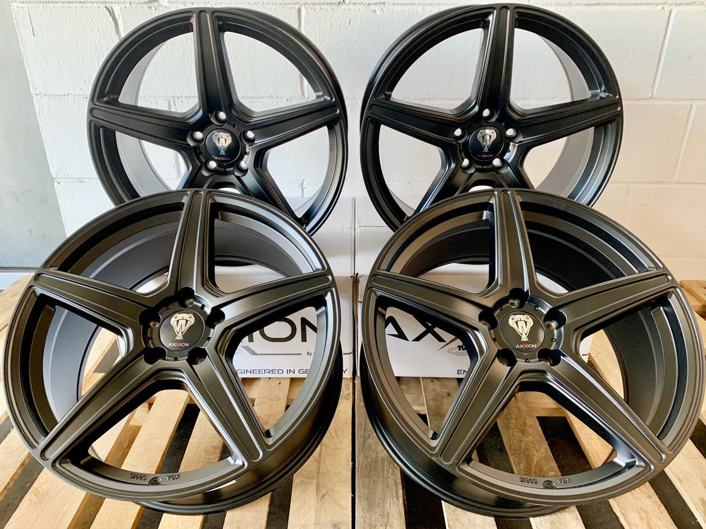 Axxion AX7 Felgen 19 Zoll Schwarz Matt 9,0x19 ET35 5/120