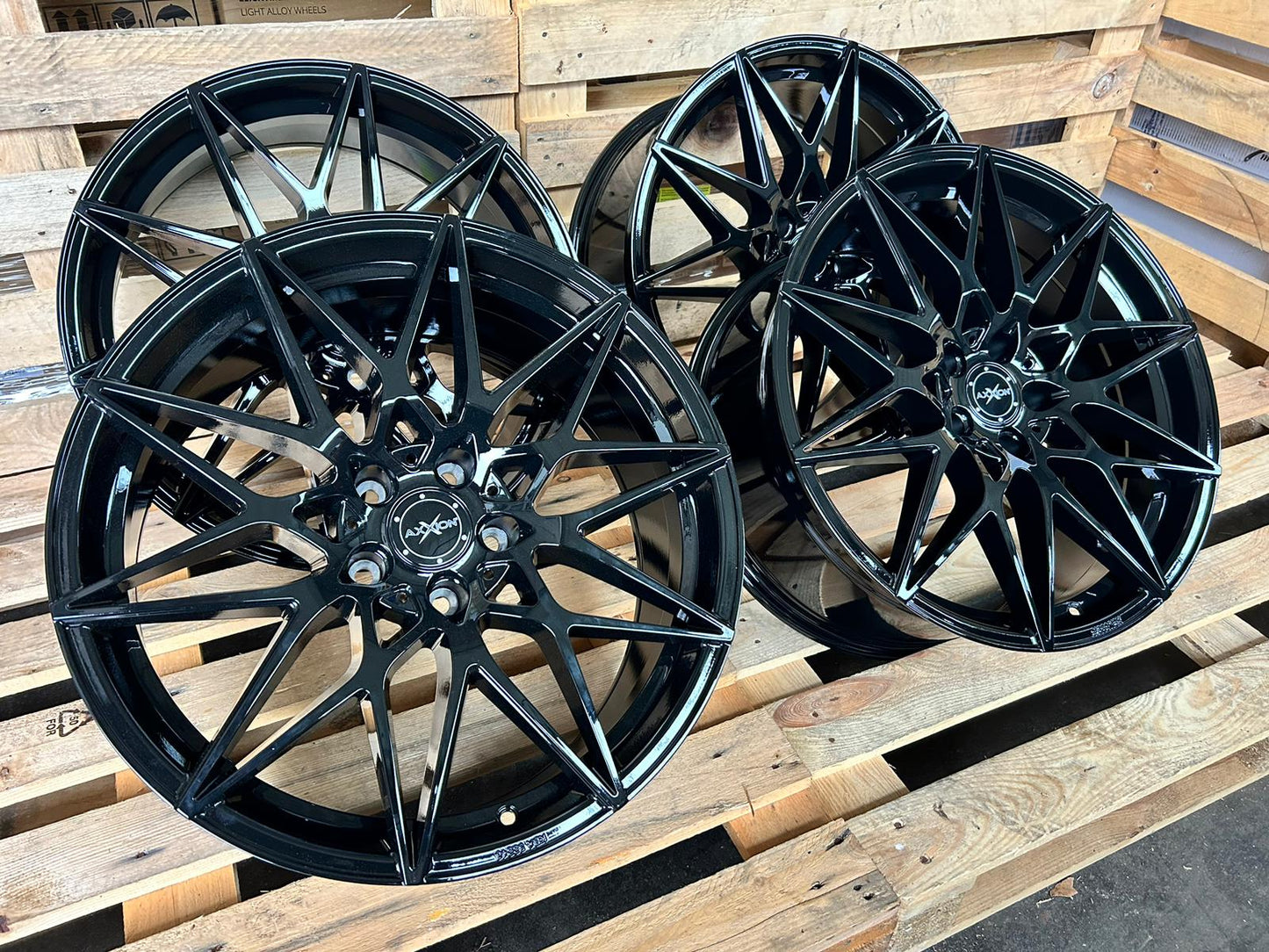 Axxion AX9 Felgen 19 Zoll Schwarz 8,5x19 ET35 5/120