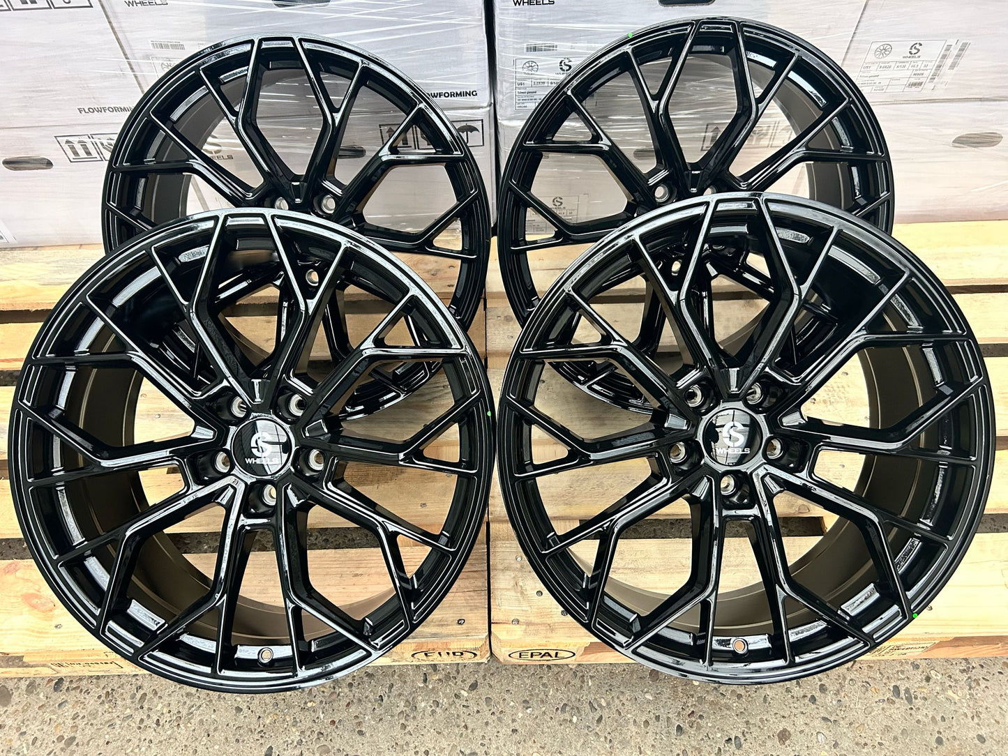 CS Wheels US1 20 Zoll Schwarz Glanz 9,0x20 ET30 5/112