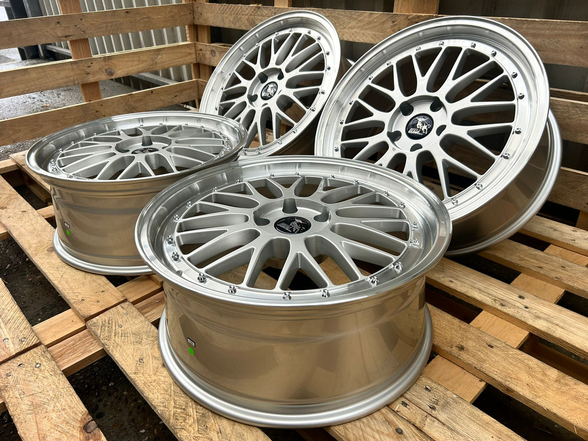Ultra UA3 19 Zoll Silber Poliert 8,5 und 9,5x19 ET35 5/120