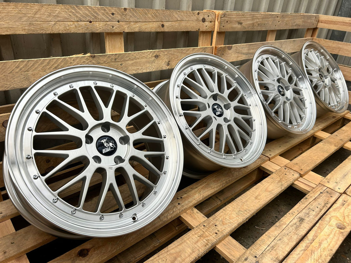 Ultra UA3 19 Zoll Silber Poliert 8,5 und 9,5x19 ET35 5/120