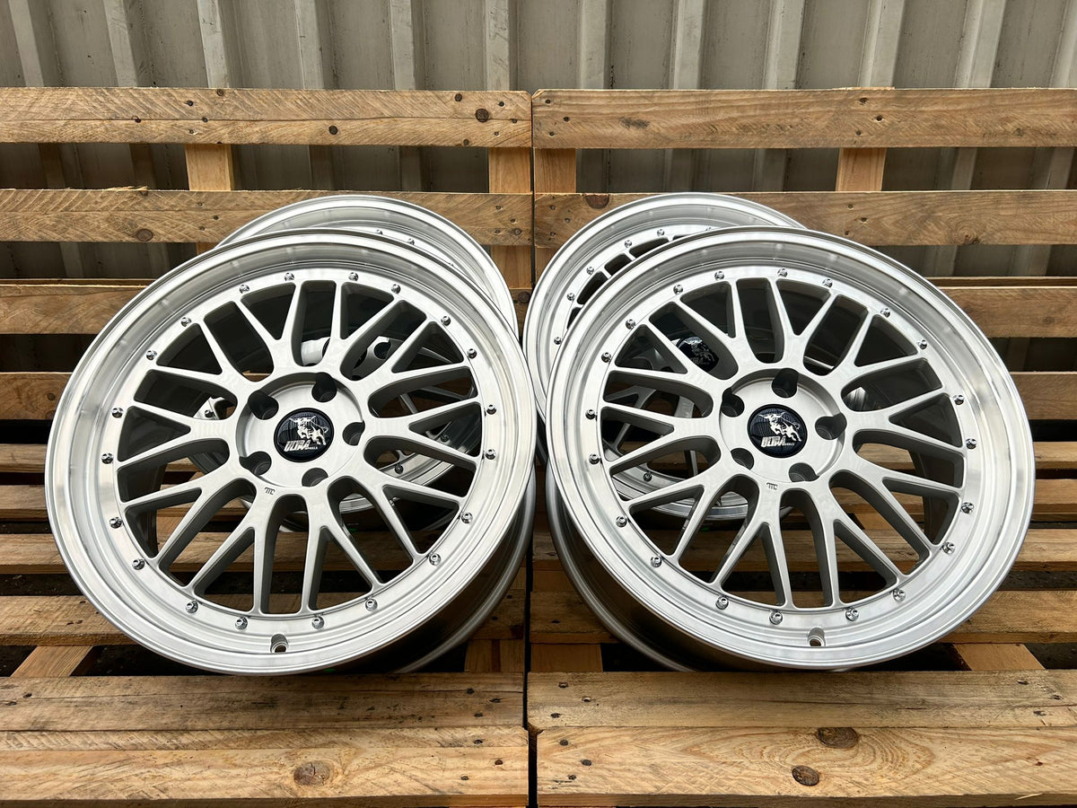 Ultra UA3 19 Zoll Silber Poliert 8,5 und 9,5x19 ET35 5/120