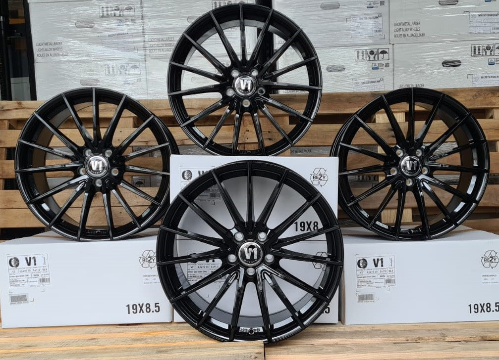 V1 Wheels V2 Felgen 18 Zoll Schwarz 8,0x18 ET45 5/120