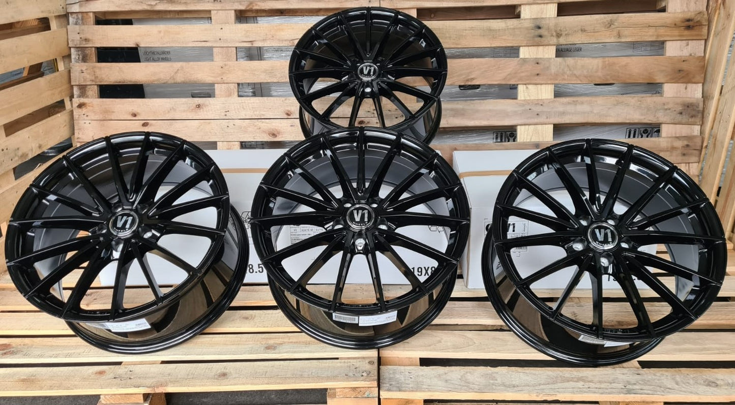 V1 Wheels V2 Felgen 18 Zoll Schwarz 8,0x18 ET45 5/120