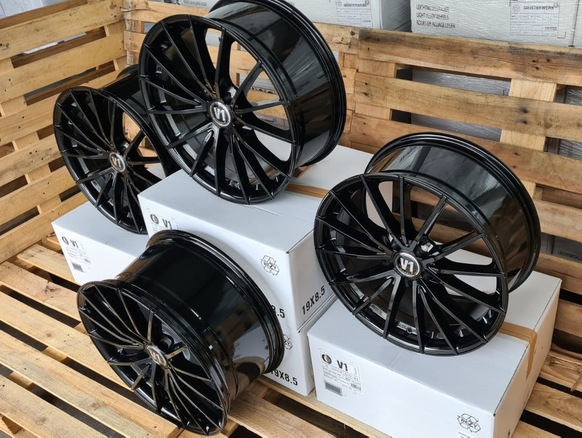 V1 Wheels V2 Felgen 18 Zoll Schwarz 8,0x18 ET45 5/120