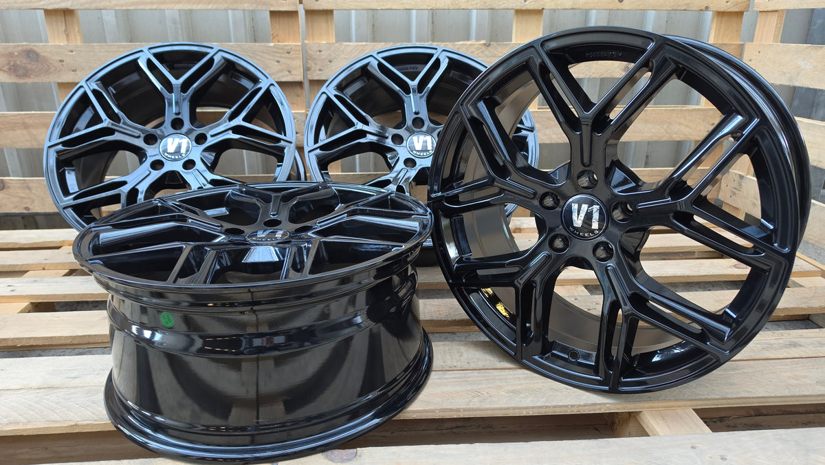 V1 Wheels V4 20 Zoll Alufelgen 5x112 ET30 Schwarz