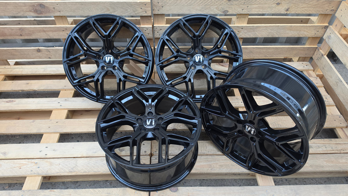 V1 Wheels V4 20 Zoll Alufelgen 5x112 ET30 Schwarz