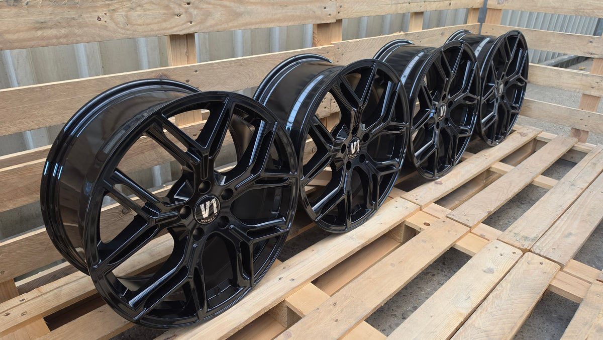 V1 Wheels V4 20 Zoll Alufelgen 5x112 ET30 Schwarz
