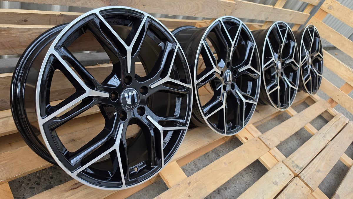 V1 Wheels V4 20 Zoll Alufelgen 5x120 ET35 Schwarz Poliert