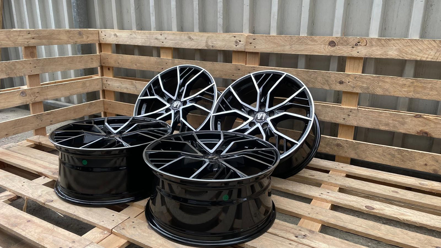 4er Satz V1 Wheels V7 19 Zoll Schwarz Poliert ET44
