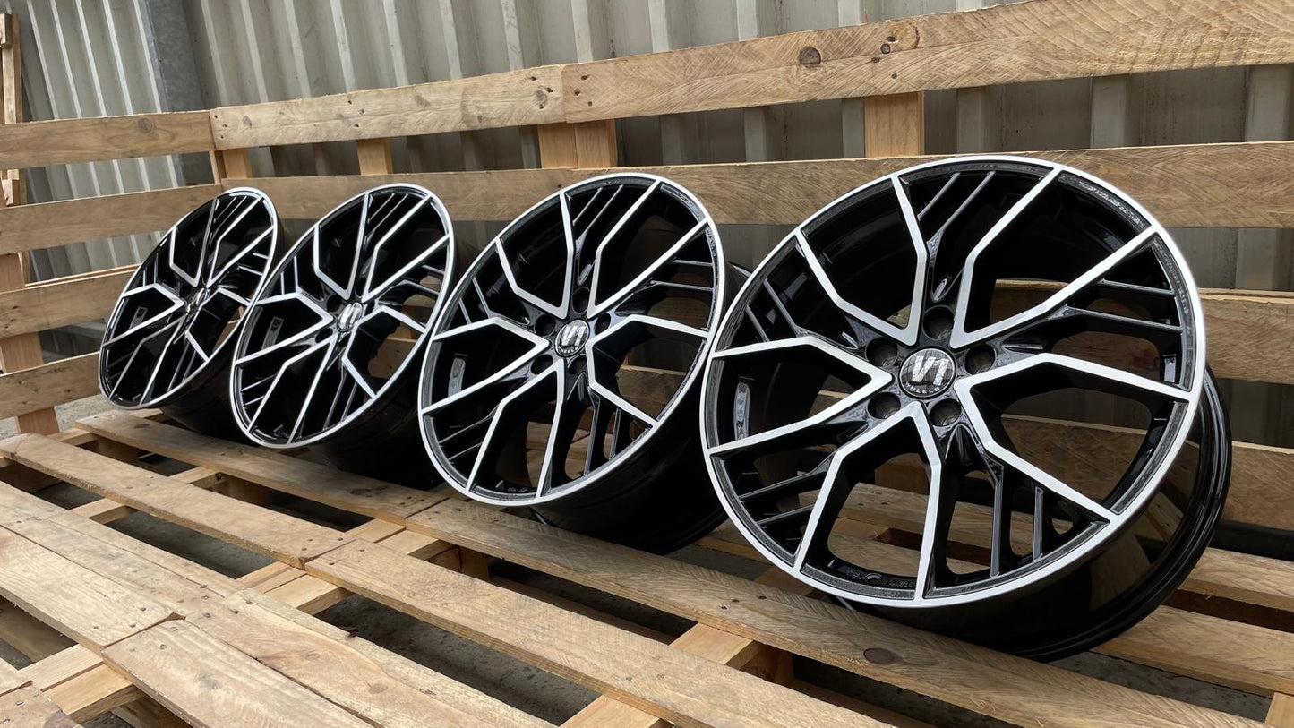 4er Satz V1 Wheels V7 19 Zoll Schwarz Poliert ET44