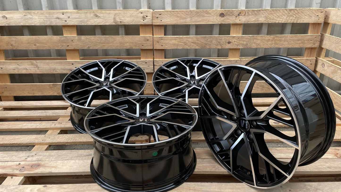 4er Satz V1 Wheels V7 19 Zoll Schwarz Poliert ET44