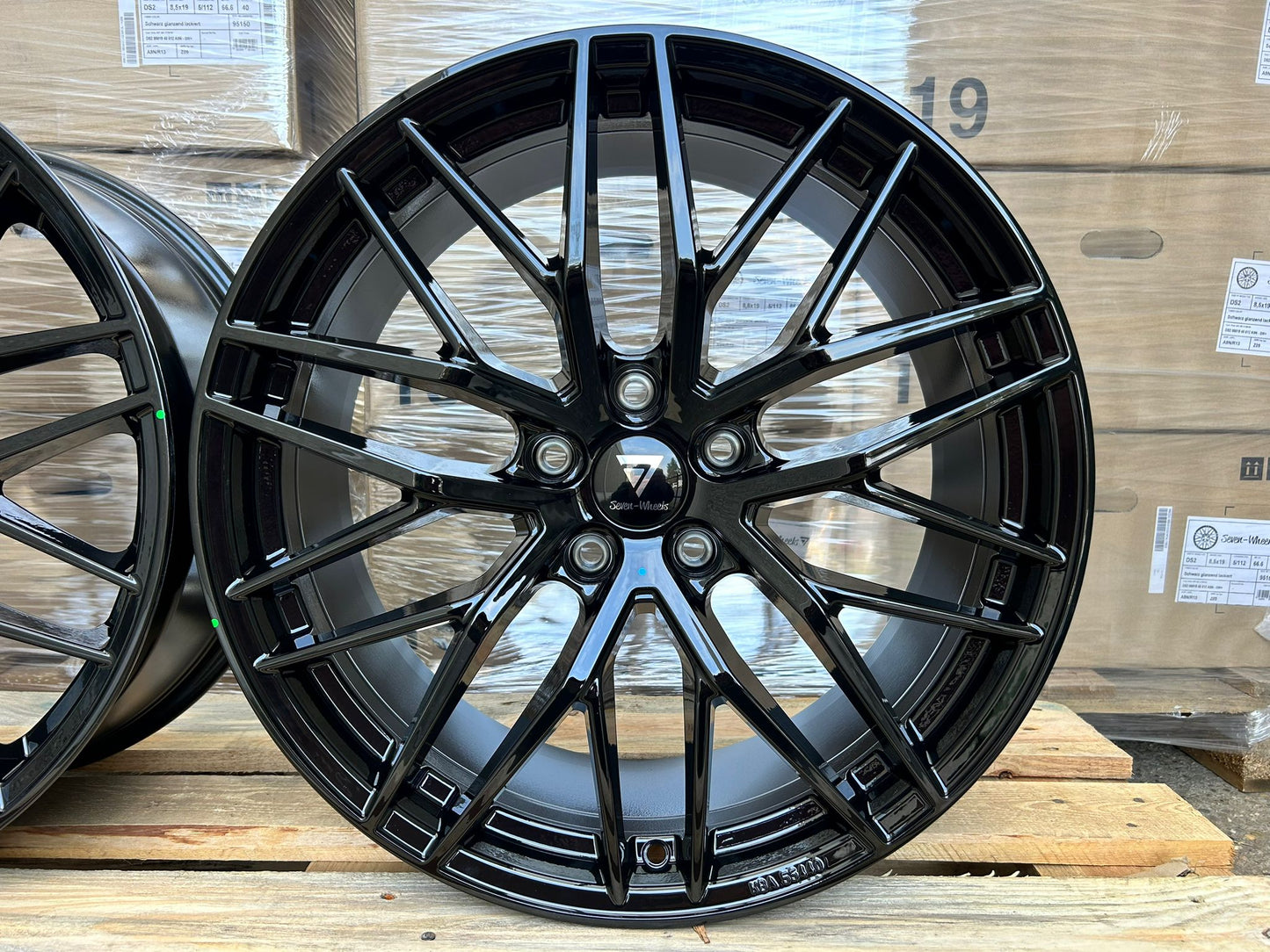 V1 Wheels DS2 20 Zoll Schwarz Glanz für BMW X1 U11 F48 X2 F39 und Mini Countryman