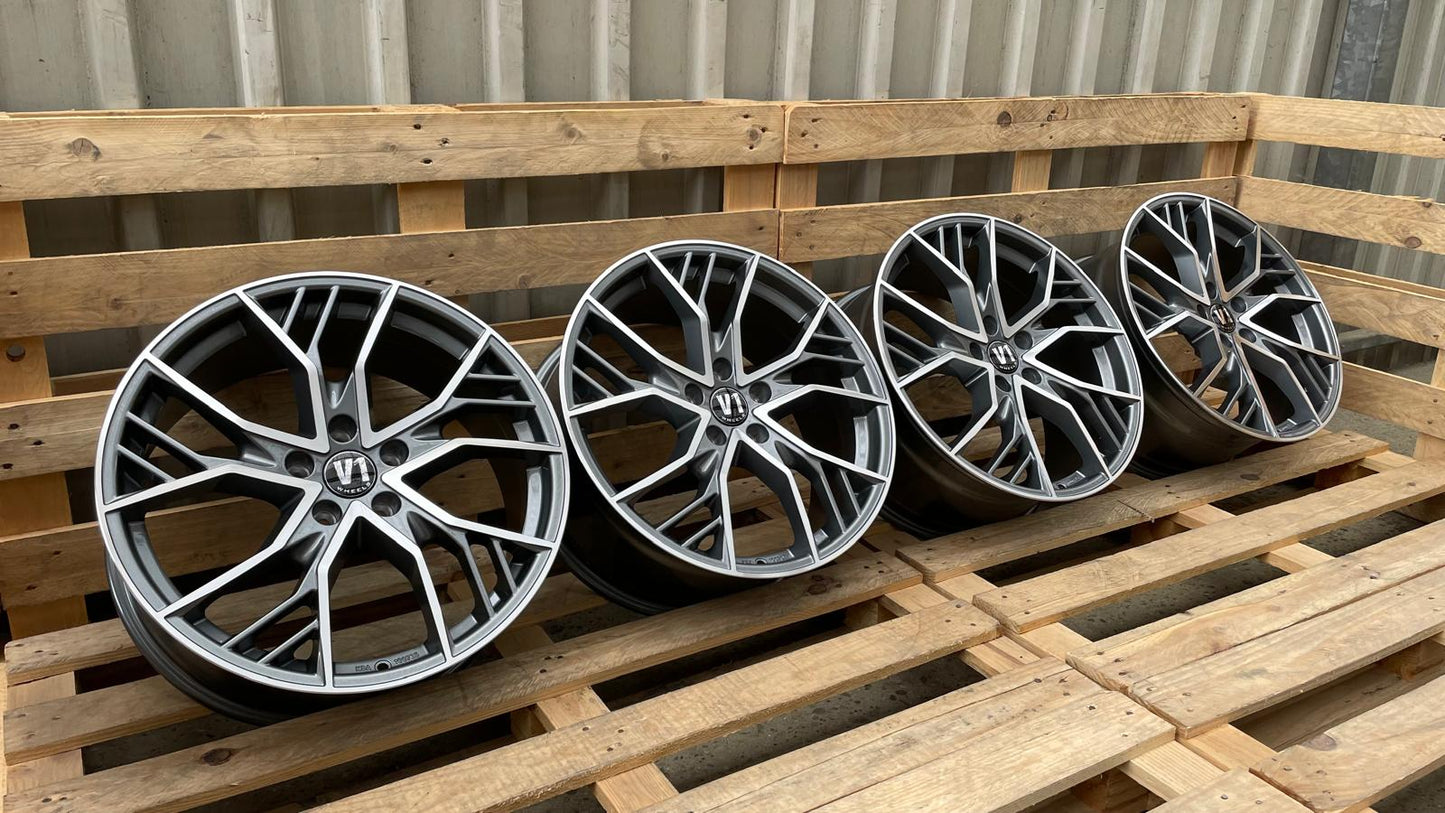 4er Satz V1 Wheels V7 19 Zoll Grau Poliert ET44