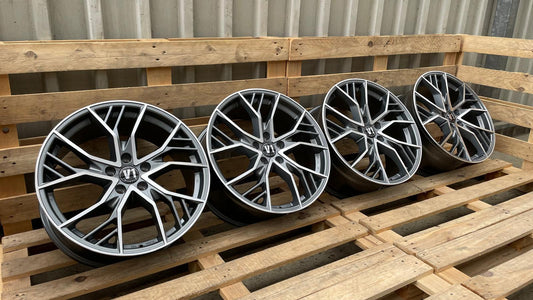 4er Satz V1 Wheels V7 19 Zoll Grau Poliert ET44