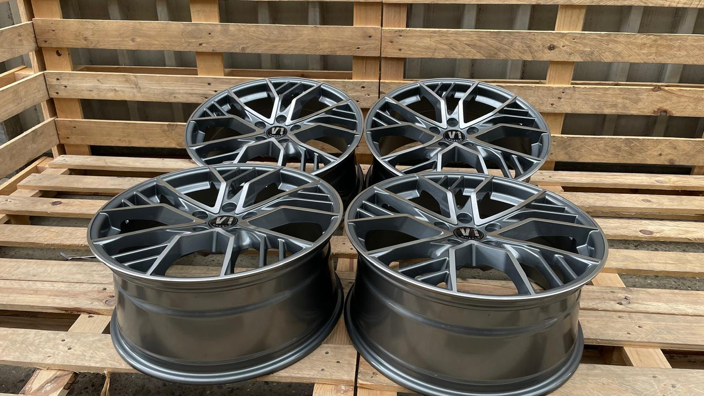 4er Satz V1 Wheels V7 19 Zoll Grau Poliert ET44