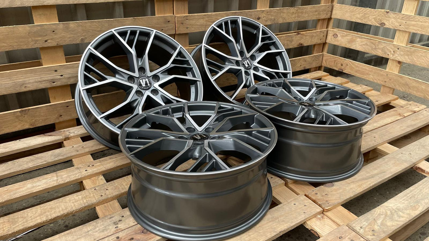 4er Satz V1 Wheels V7 19 Zoll Grau Poliert ET44