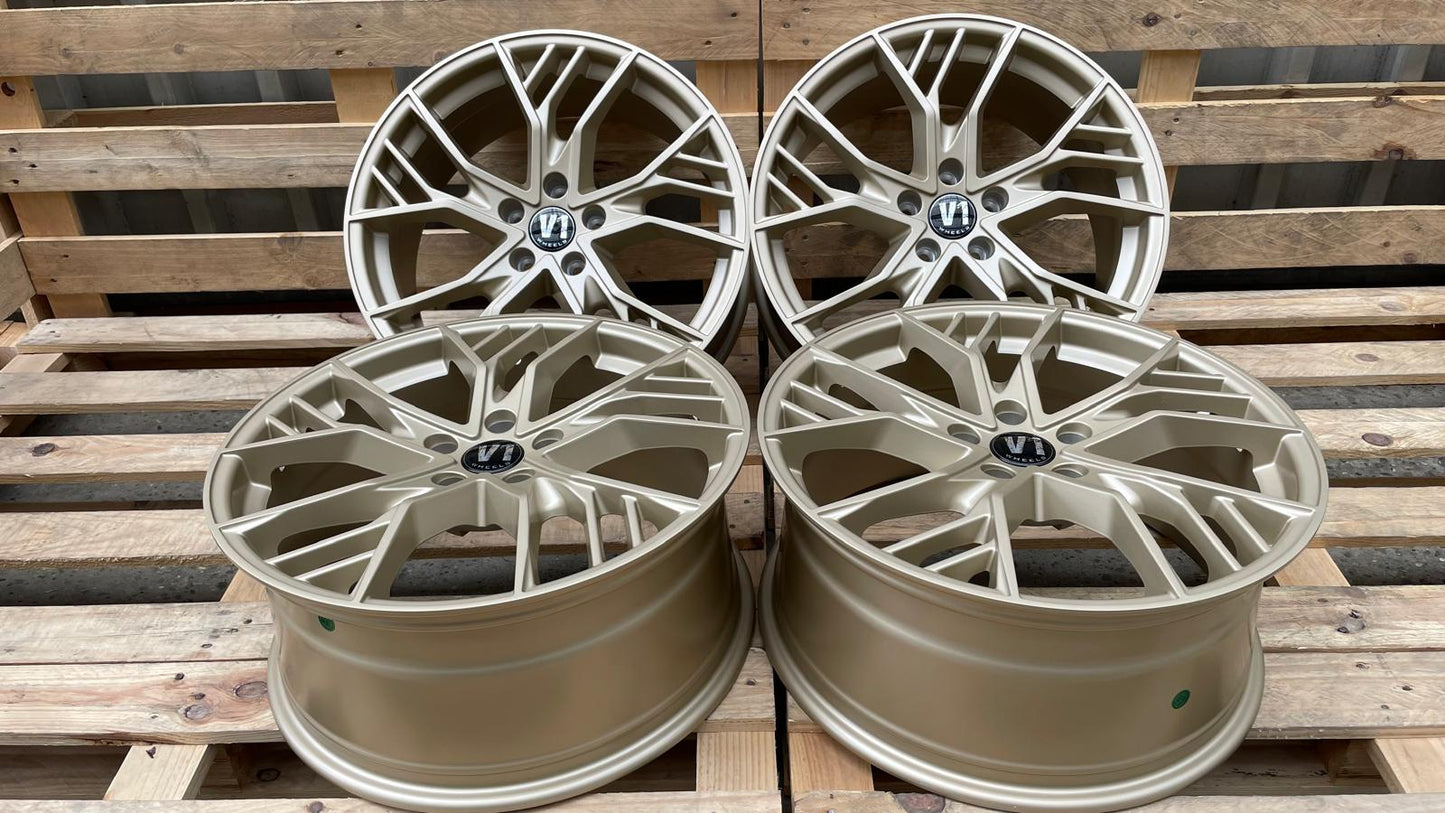 4er Satz V1 Wheels V7 19 Zoll Light Champagner ET29