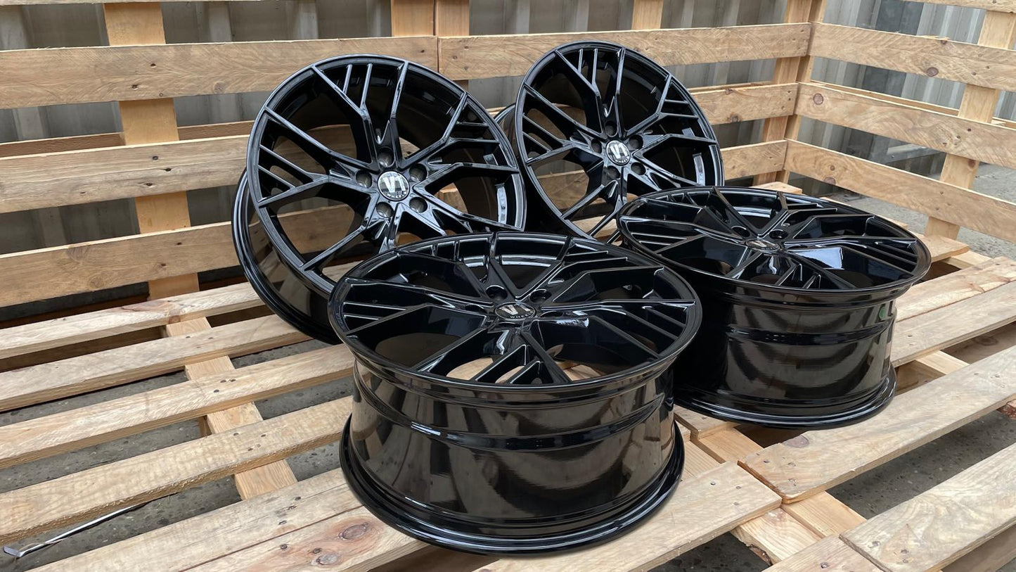 4er Satz V1 Wheels V7 19 Zoll Schwarz Glanz ET44