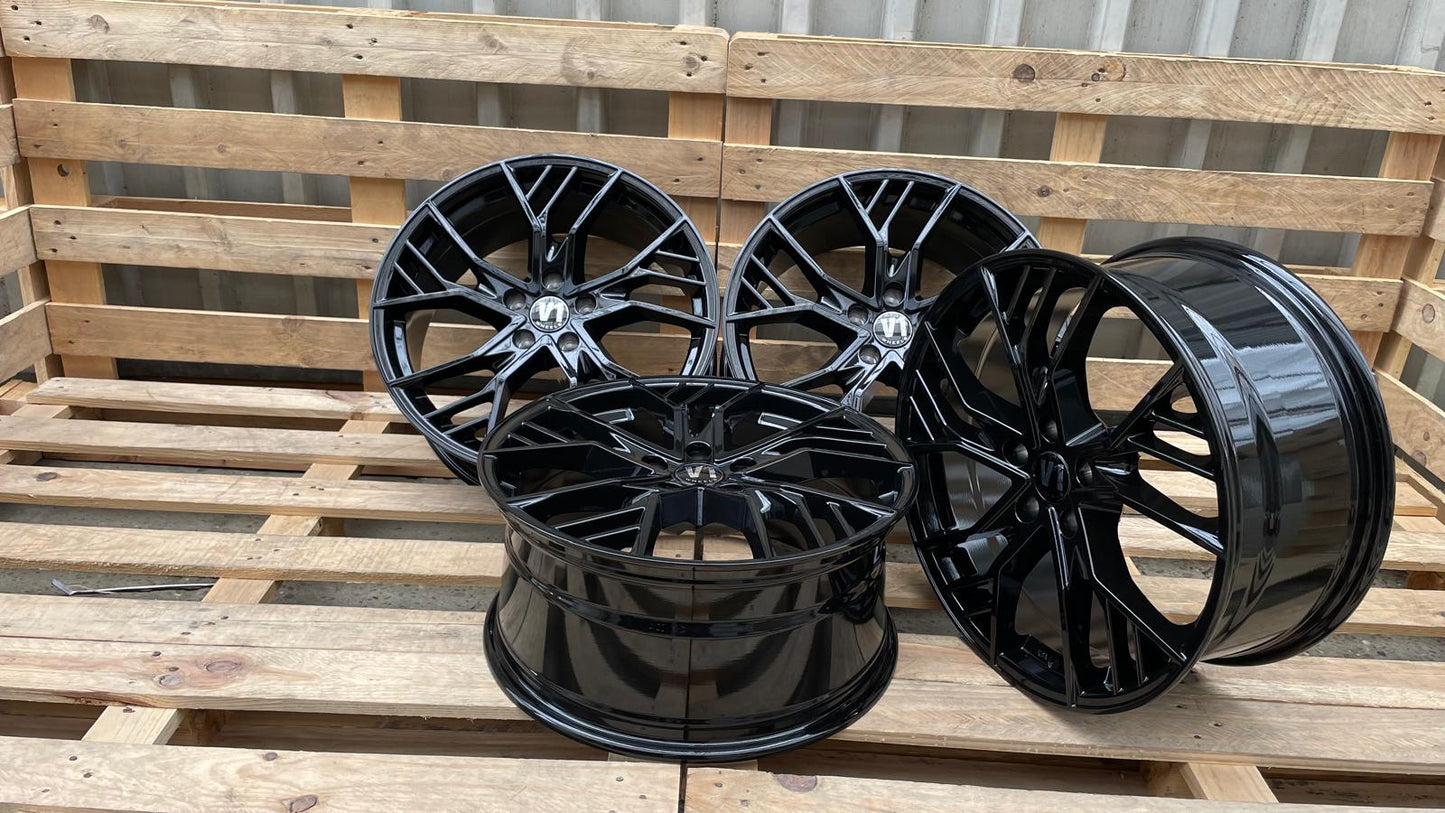 4er Satz V1 Wheels V7 19 Zoll Schwarz Glanz ET44