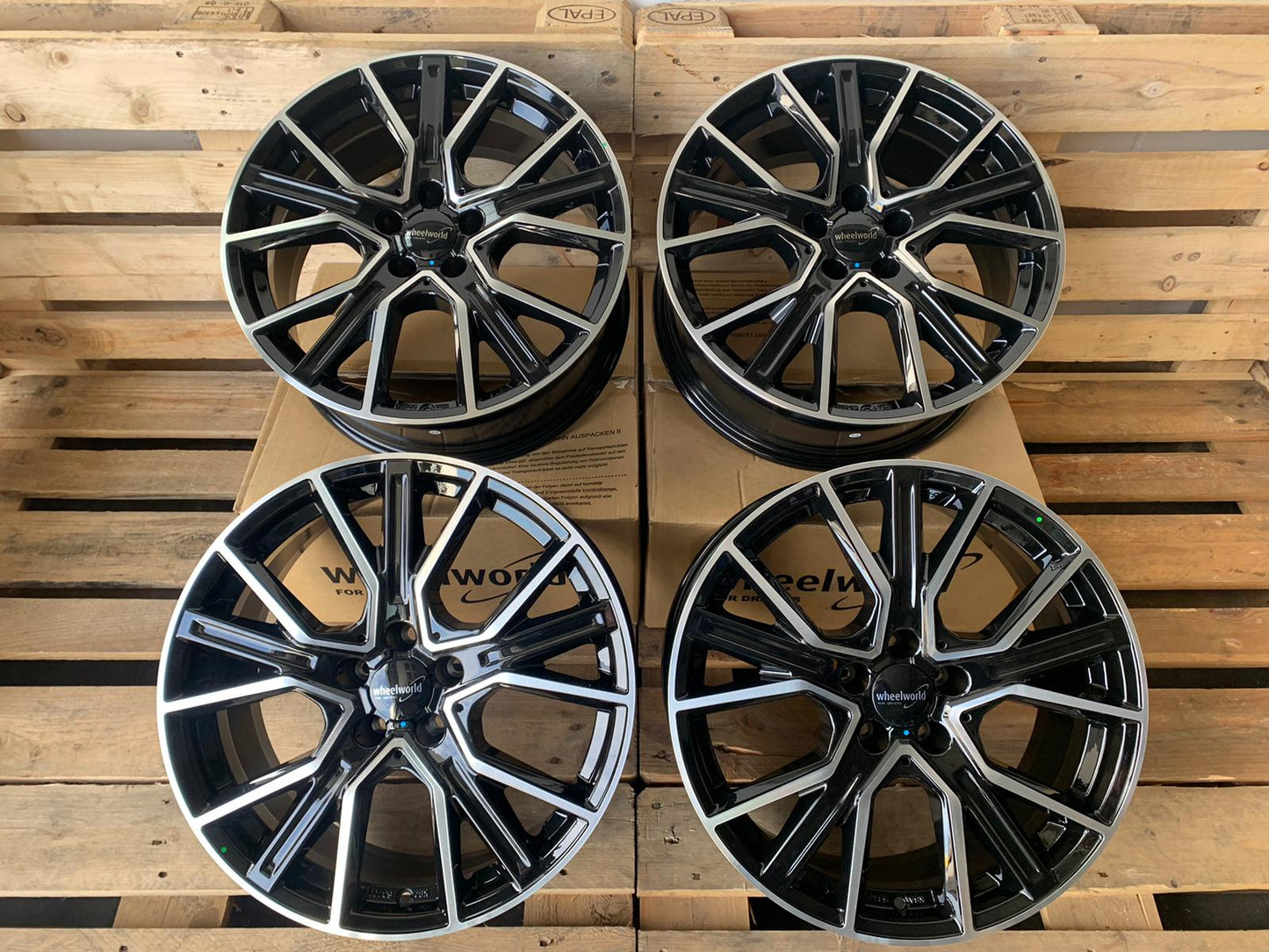 2 DRV by Wheelworld WH34 #14103 Schwarz Poliert 9x20 ET45 5x120 für VW T5 T6 Multivan, Caravelle und VW Amarok