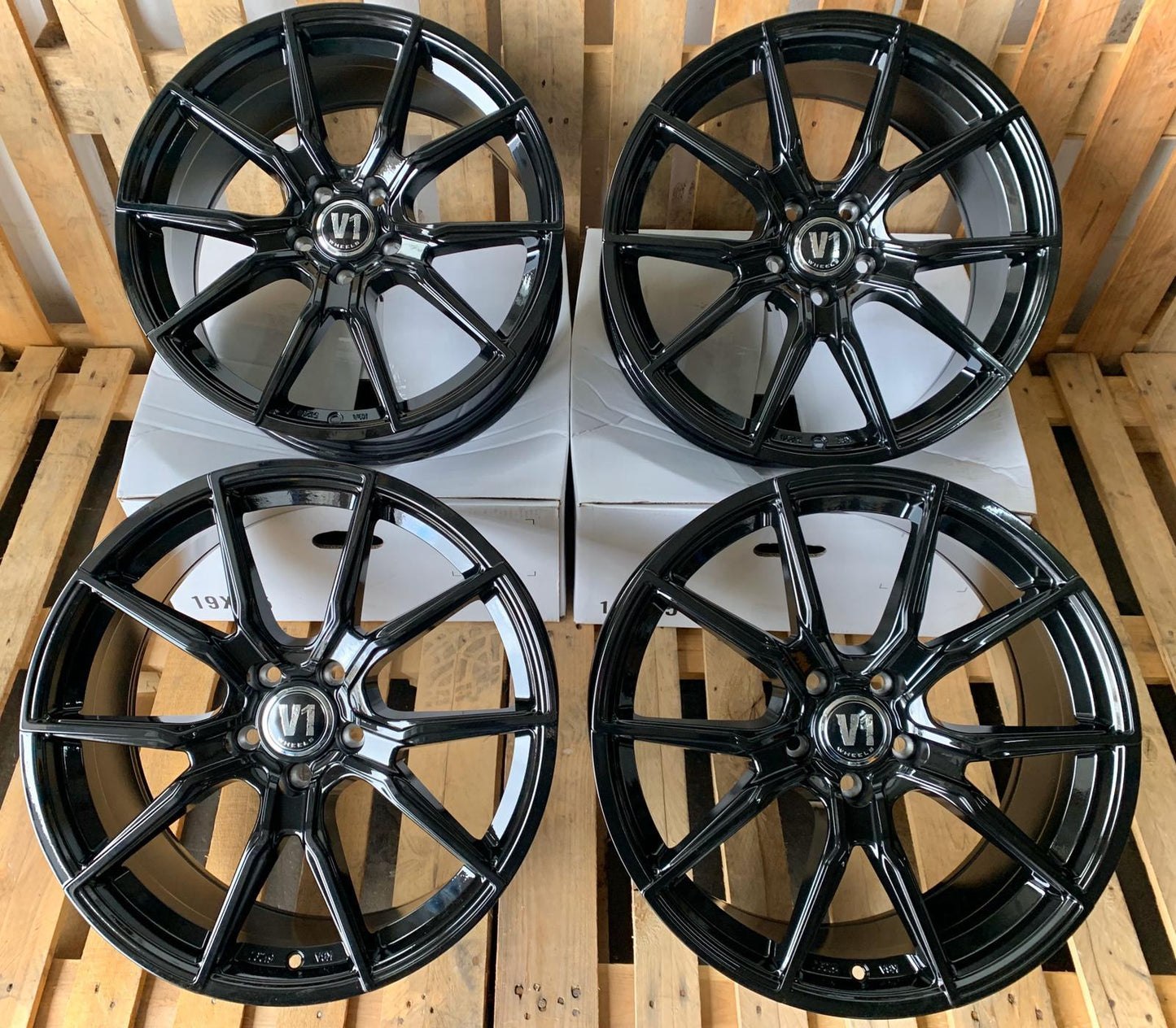 V1 Wheels V1 Felgen 18 Zoll Schwarz 8,0x18 ET45 5/120