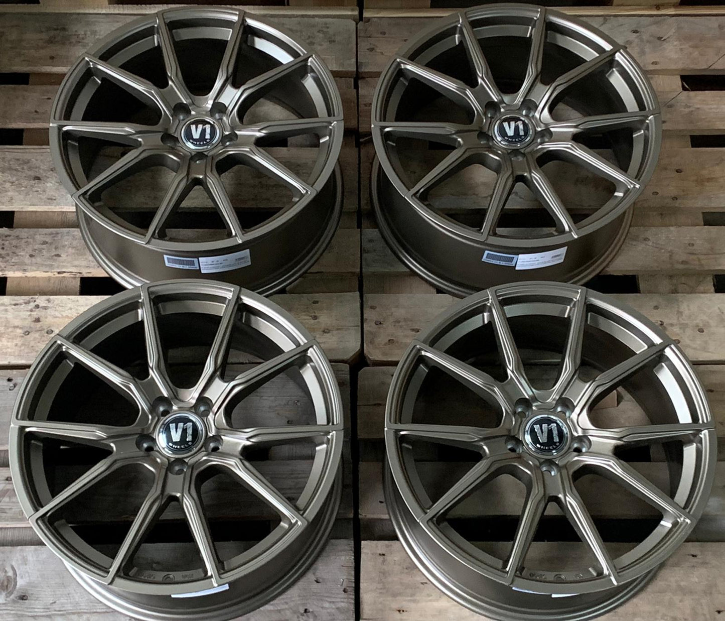 4er Set V1 Wheels V1 19 Zoll Bronze Matt ET35