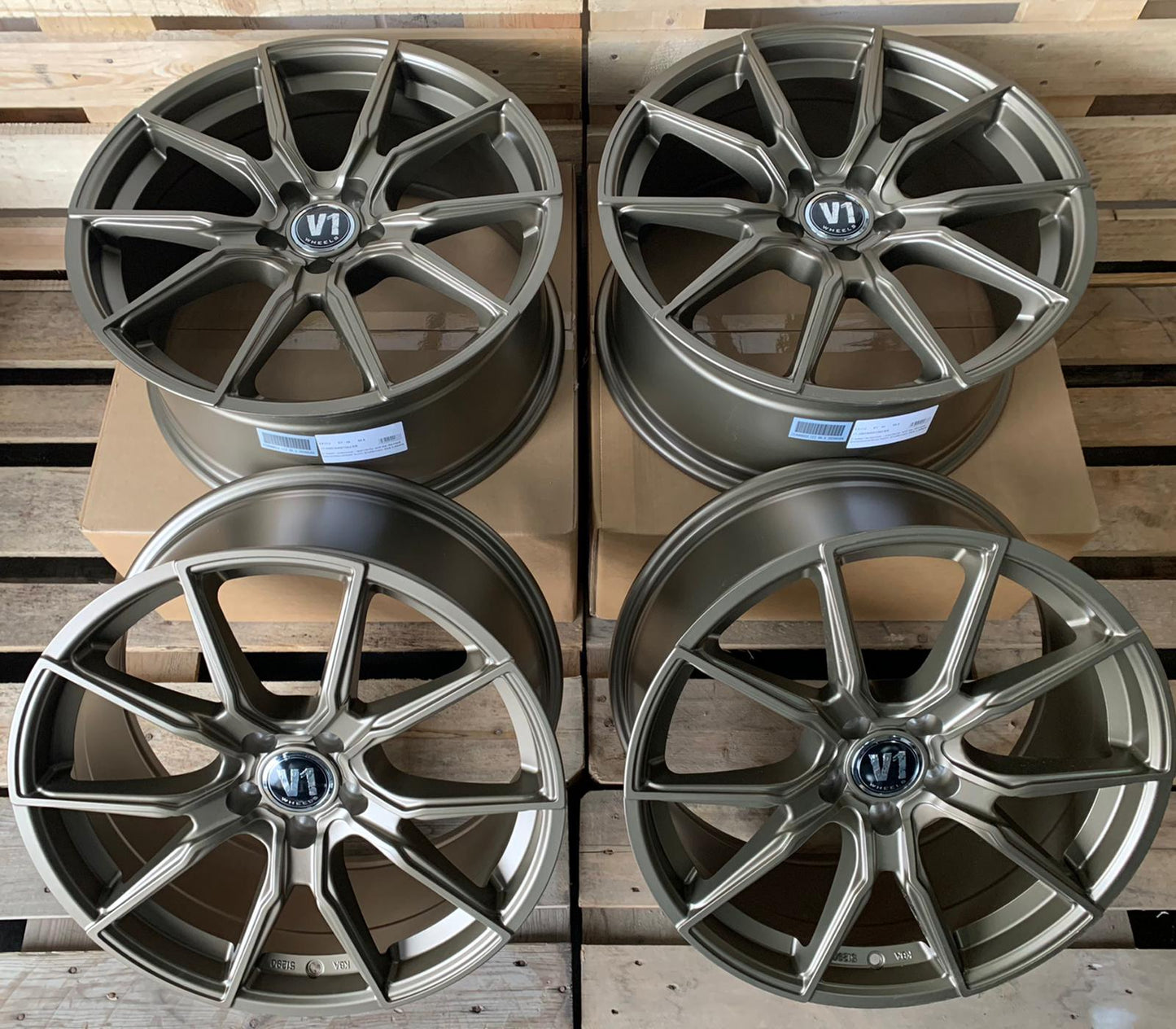 4er Set V1 Wheels V1 19 Zoll Bronze Matt ET35