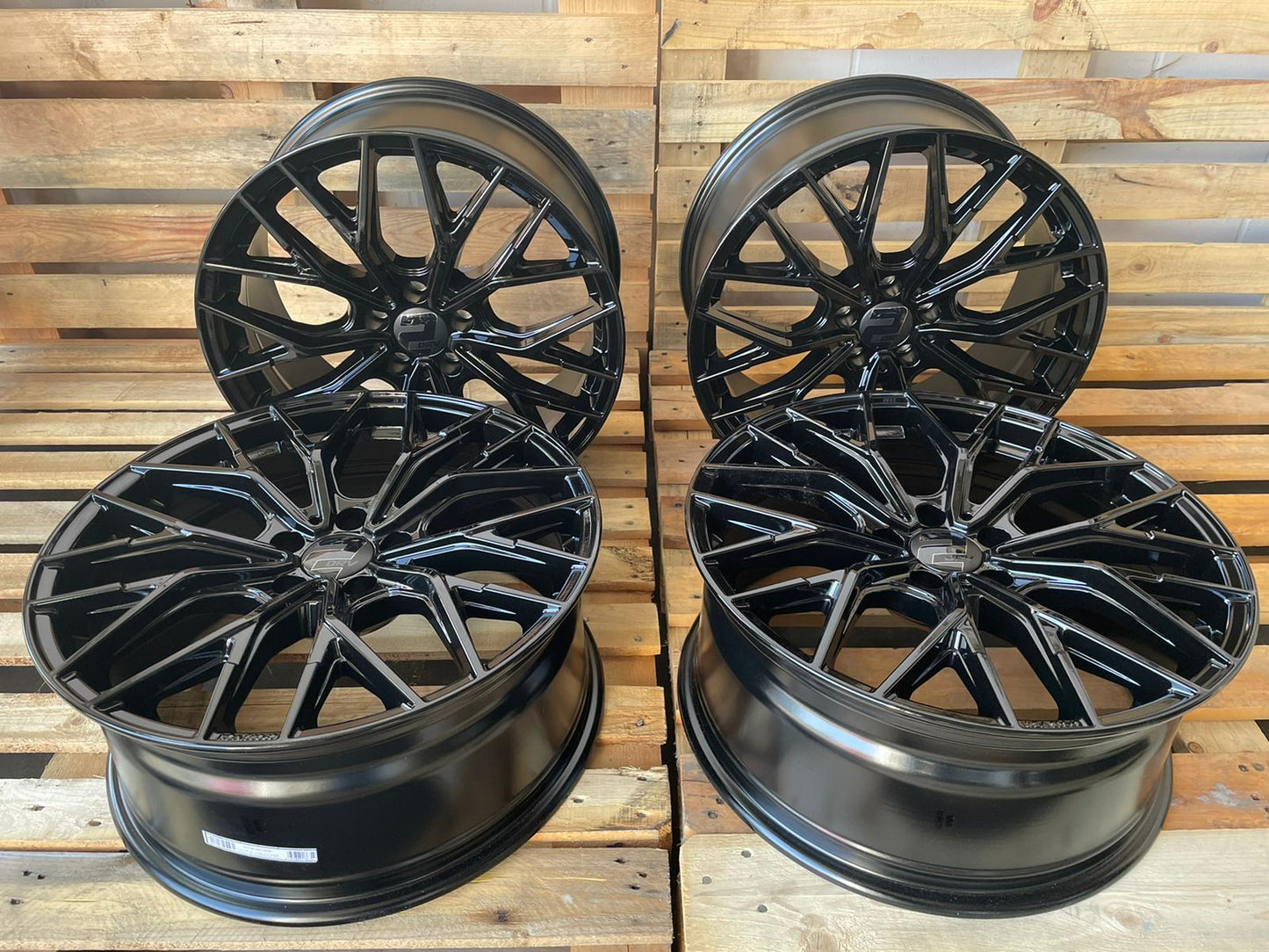Wheelworld WH37 19 Zoll Schwarz Glanz 8,5x19 ET48 5/112
